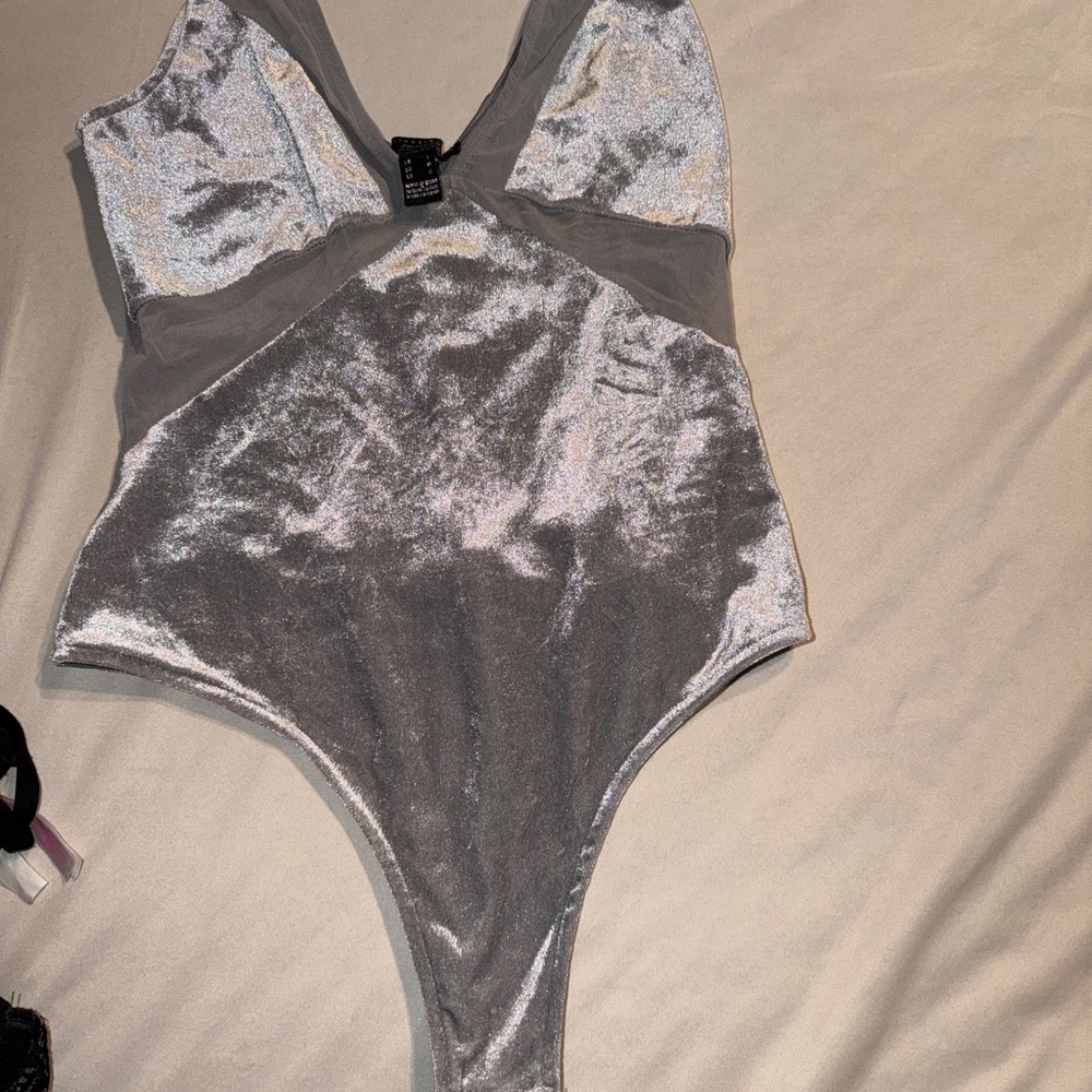 Streetwear Society Silver and Gray Bodysuit Large